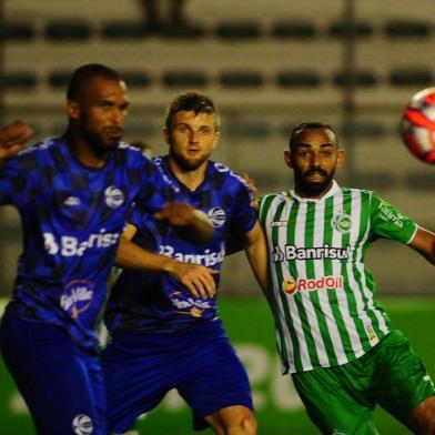  CAXIAS DO SUL, RS, BRASIL, 23/01/2019. Juventude x São José-Poa, jogo válido pela segunda rodada da primeira fase do campeonato gaúcho (Gauchão 2019), realizado no estádioi Alfredo Jaconi. (Porthus Junior/Agência RBS)