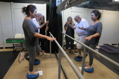  PORTO ALEGRE-RS-BRASIL- 22/01/2019-  Ginática para a terceira idade. Idosos fazem ginática na ESEF-UFRGS para fortalecer a musculatura e manter o equilíbrio. Alice camargo e o esposo Alfredo.  FOTO FERNANDO GOMES/ ZERO HORA.