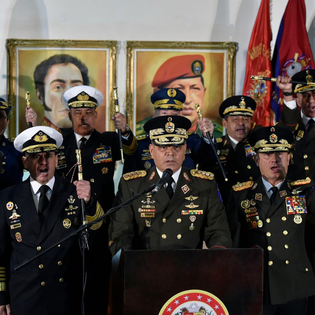 Exército envia mais 223 militares para a fronteira com a Venezuela