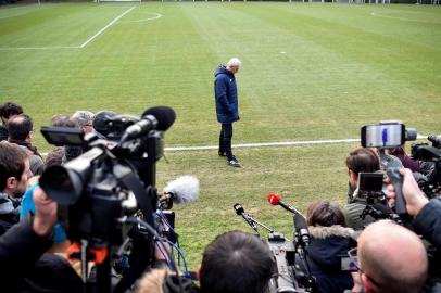 Nantes Bosnian head coach Vahid Halilhodzic arrives to talk to the press after a team training session at the FC Nantes football club training centre La Joneliere in La Chapelle-sur-Erdre, western France, on January 24, 2019, three days after the plane of Argentinian striker Emiliano Sala vanished over the English Channel. - Police on January 24 ended their search for new Premier League player Emiliano Sala, saying the chances of finding the Argentine alive three days after his plane went missing over the Channel were extremely remote. Sala, 28, was on his way from Nantes in western France to the Welsh capital to train with his new teammates for the first time after completing a £15 million ($19 million) move to Cardiff City from French side Nantes on January 19. (Photo by LOIC VENANCE / AFP)