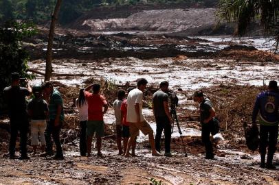 ROMPIMENTO DA BARRAGEM DA VALEBRUMADINHO (MG), 25.01.2019 - ROMPIMENTO/BARRAGEM/MG:  Rompimento da barragem da Vale, no distrito do CÃ³rrego do FeijÃ£o, em Brumadinho. (Foto: Rodney Costa/Eleven/Folhapress)