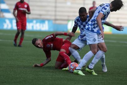  PORTO ALEGRE, RS, BRASIL - 27/01/2019 - São José e Inter se enfrentam no estádio Passo da Areia pela terceira rodada do Gauchão 2019. (Fernando Gomes/Agência RBS)