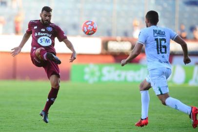  CAXIAS DO SUL, RS, BRASIL, 27/01/2018. Caxias x Avenida, jogo válido pela terceira rodada da primeira fase do Campeonato Gaúcho 2019, e realizado no estádio  Centenário. (Porthus Junior/Agência RBS)