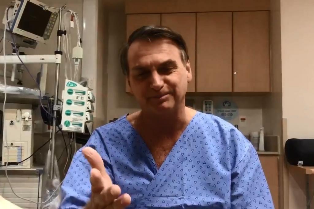 Bolsonaro volta a falar no ataque que sofreu e agradece médicos de