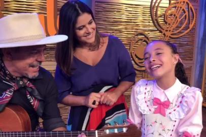 Luiza Barbosa que arrasou no The Voice Kids mostra seu lado gauderinha no Galpão Crioulo ao lado de Neto Fagundes e Shana Müller. **exclusivo Sinal Aberto, Flávia Requião