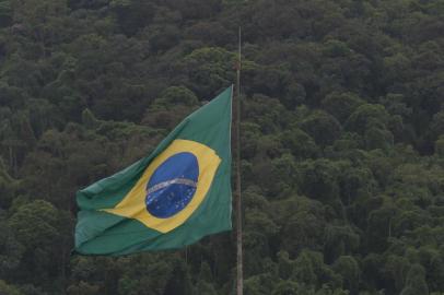 *** Kátia Nascimento - Bandeira ***Bandeira do Brasil