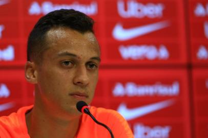  PORTO ALEGRE, RS, BRASIL, 16/01/2019- Coletiva de Juan Alano, jogador do Internacional. (FOTOGRAFO: TADEU VILANI / AGENCIA RBS)