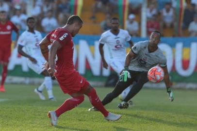  VERANOPOLIS, RS, BRASIL - 30/01/2019 - Veranopolis e Inter se enfrentam no Antonio David Farina pela quarta rodada do Gauchão 2019.Indexador: Fernando Gomes