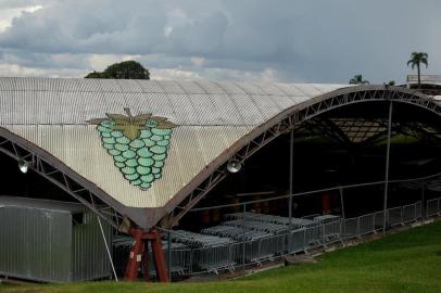  CAXIAS DO SUL RS, BRASIL, 31/01/2019Montagem da festa da uva. (Lucas Amorelli/Agência RBS)