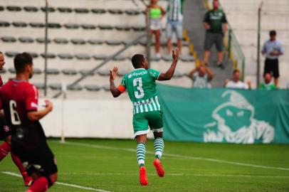  CAXIAS DO SUL, RS, BRASIL, 31/01/2019. Juventude x Brasil-Pe, jogo válido pela quarta rodada da primeira fase do Campeonato Gaúcho 2019, realizado no estádio Alfredo Jaconi. (Porthus Junior/Agência RBS)