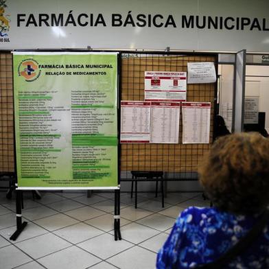  CAXIAS DO SUL, RS, BRASIL, 14/02/2017 - Na Farmácia Básica Municipal há falta de alguns remédios. (Marcelo Casagrande/Agência RBS)