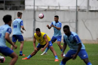  CAXIAS DO SUL, RS, BRASIL, 01/02/2019Treino do Caxias antes do jogo contra o Grêmio em casa. (Lucas Amorelli/Agência RBS)