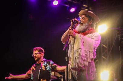 Planeta Atlântida, show do Nenhum de Nós com participação de Luiz Marenco