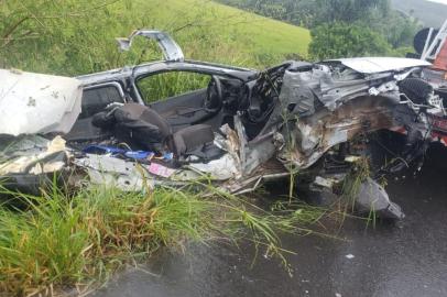 Três Gaúchos morrem em acidente em Pouso Redondo/ SC.