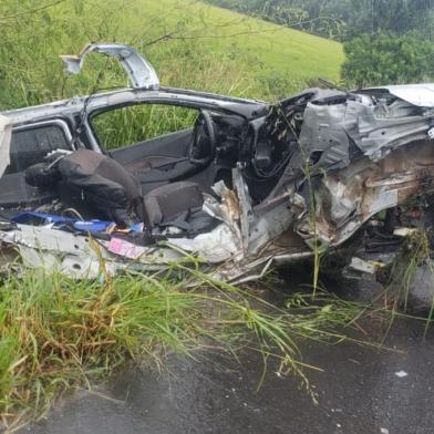 Três Gaúchos morrem em acidente em Pouso Redondo/ SC.