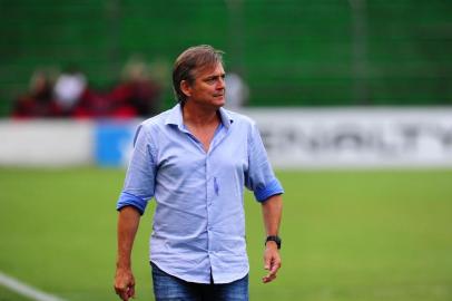 CAXIAS DO SUL, RS, BRASIL, 31/01/2019. Juventude x Brasil-Pe, jogo válido pela quarta rodada da primeira fase do Campeonato Gaúcho 2019, realizado no estádio Alfredo Jaconi. Técnico do Juventude, Luiz Carlos Winck. (Porthus Junior/Agência RBS)