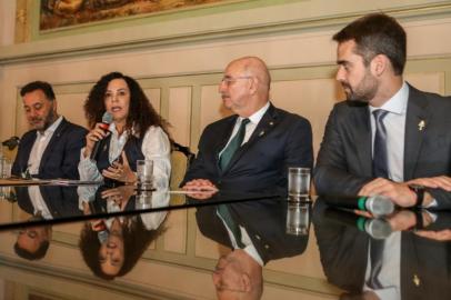 Kátia Bogéa, presidente do Instituto do Patrimônio Histórico e Artístico Nacional (Iphan), governador Eduardo Leite e ministro da Cidadania, Osmar Terra. Porto Alegre é escolhida como sede da Semana Nacional do Patrimônio Cultural