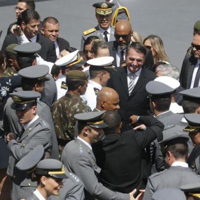 O presidente eleito Jair Bolsonaro participa da formatura e diplomação de militares na Escola de Aperfeiçoamento de Oficiais, na Vila Militar em Deodoro, no Rio de Janeiro