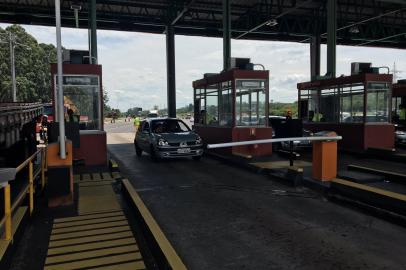 Pedágios da freeway voltarão a funcionar no dia 15 de fevereiro. Cancelas já foram baixadas para testes