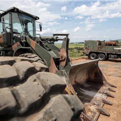  BARRA DO RIBEIRO, RS, BRASIL - 2019.02.11 - Exército está montando canteiro de obras para trabalhar na duplicação da BR 116. (Foto: ANDRÉ ÁVILA/ Agência RBS)Indexador: Andre Avila