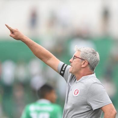 Odair Hellmann, técnico do Inter