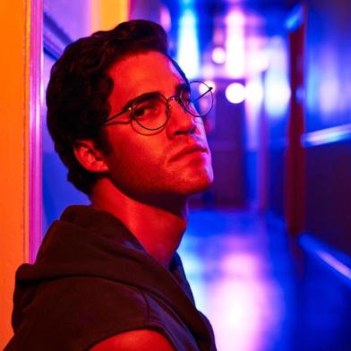 The Assassination of Gianni Versace: American Crime Story -- Pictured: Darren Criss as Andrew Cunanan. CR: Pari Dukovic/FX