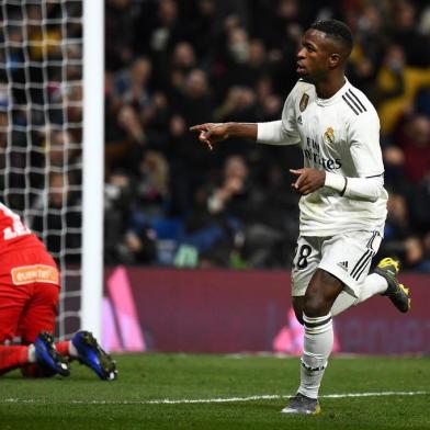 vinicius junior , real madrid , la liga , santiago bernabeu, madrid