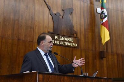 Carlos Búrigo (DEM), deputado estadual. 