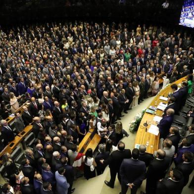  Deputados eleitos tomam posse no Congresso Nacional