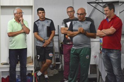 Hélio Vieira é apresentado como técnico do Veranópolis