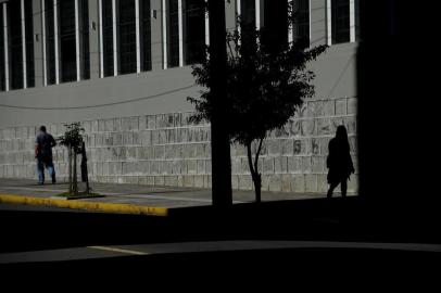  CAXIAS DO SUL, RS, BRASIL, 18/02/2019A segunda eira começou com céu azul e calor na cidade. (Lucas Amorelli/Agência RBS)