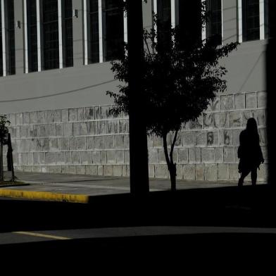  CAXIAS DO SUL, RS, BRASIL, 18/02/2019A segunda eira começou com céu azul e calor na cidade. (Lucas Amorelli/Agência RBS)