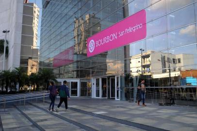  CAXIAS DO SUL, RS, BRASIL 25/04/2018Shopping San Pelegrin o é adquirido pelo Grupo Bourbon. (Felipe Nyland/Agência RBS)