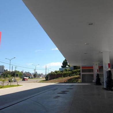  CAXIAS DO SUL, RS, BRASIL, 19/02/2019Posto da Rodoil n aBR 116, em direção aos bairros cruzeiros e bela vista. (Lucas Amorelli/Agência RBS)