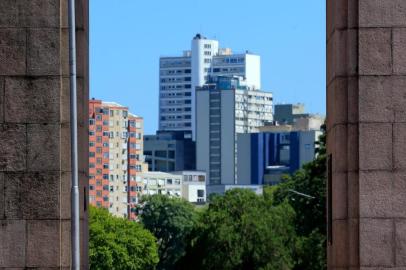  PORTO ALEGRE, RS, BRASIL, 21/02/2019- Ensaio de calor.(FOTOGRAFO: JÚLIO CORDEIRO / AGENCIA RBS)