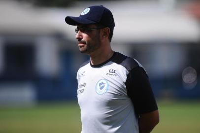  VACARIA, RS, BRASIL (14/02/2019)Time do Glória se prepara para divisão de aceso. Na foto, técnico Júlio Cesar Nunes. (Antonio Valiente/Agência RBS)