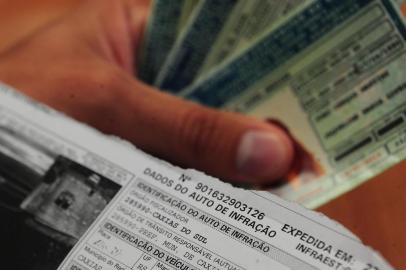  CAXIAS DO SUL, RS, BRASIL, 07/02/2017. Denunciados pelo Departamento Estadual de Trânsito (Detran), os esquemas para evitar que motoristas infratores tenham a carteira de habilitação suspensa por excesso de pontos também são investigados em Caxias do Sul. (Porthus Junior/Agência RBS)Indexador: Porthus Junior                  