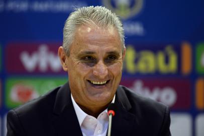 Técnico Tite convoca Seleção Brasileira para amistosos contra Panamá e República Tcheca