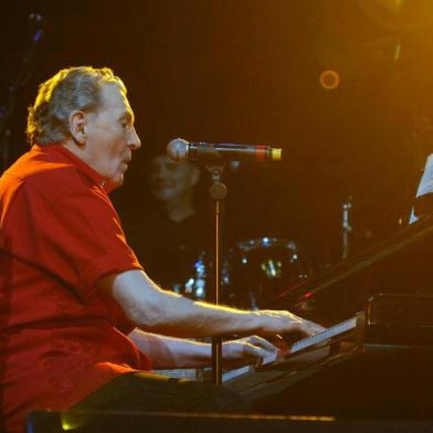 *** tadeu vilani - jerry lee lewis1 ***Jerry Lee Lewis, faz espetáculo no pepsi on stage.