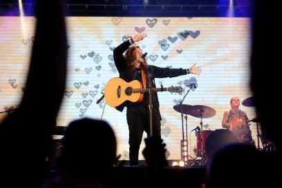  CAXIAS DO SUL, RS, BRASIL (02/03/2019)Show de Vitor Kley nos pavilhões da festa da Uva. (Antonio Valiente/Agência RBS)