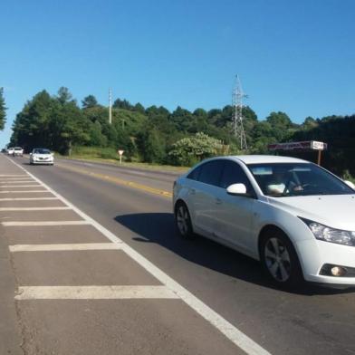 Movimento na Rota do Sol em direção ao litoral, em Caxias do Sul