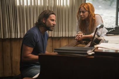 nasce uma estrela, com lady gaga e bradley cooper