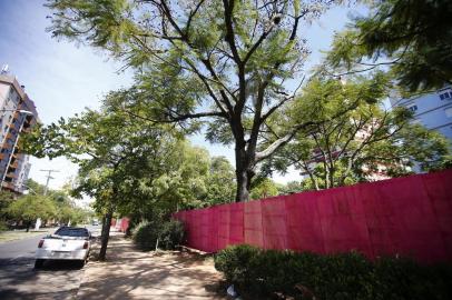  PORTO ALEGRE, RS, BRASIL, 04-03-2019: Obras de revitalização da praça Major Joaquim de Queirós, na Avenida Jerônimo de Ornellas (FOTO FÉLIX ZUCCO/AGÊNCIA RBS, Editoria de Porto Alegre.