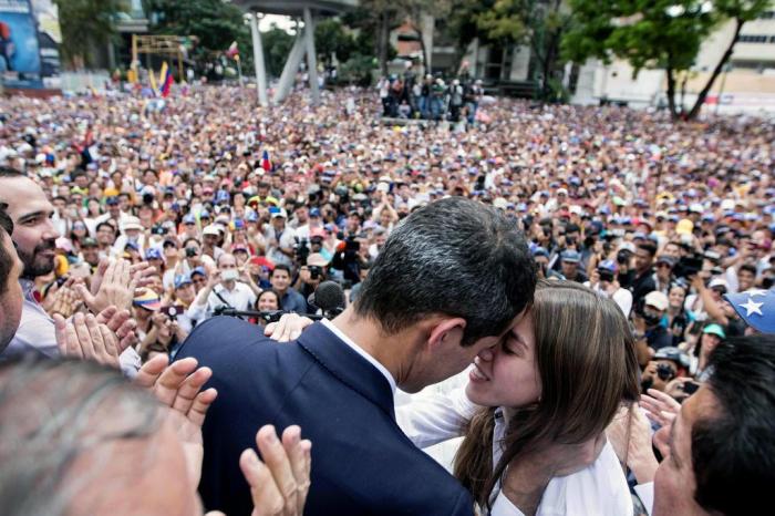 Donaldo Barrios / Gabinete de Juan Guaidó/Divulgação/AFP