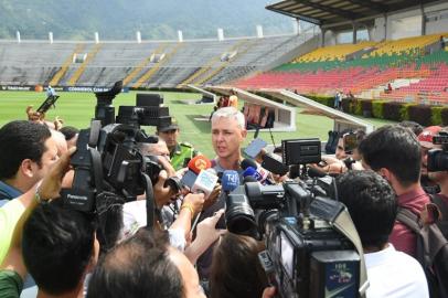 Tiago Nunes, técnico do Athletico-PR