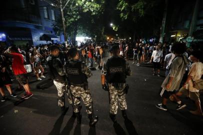  PORTO ALEGRE, RS, BRASIL - 04-03-2019 - Após tumulto no domingo, Brigada Militar reforça patrulhamento do carnaval de rua no bairro Cidade Baixa