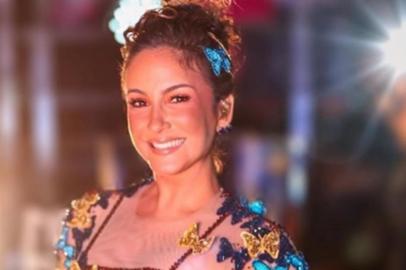 Claudia Leitte no Carnaval de Salvador de 2019, grávida de quatro meses de Bella