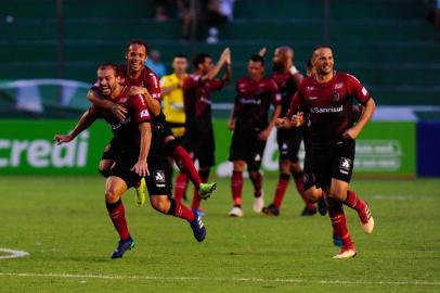 CAXIAS DO SUL, RS, BRASIL, 31/01/2019. Juventude x Brasil-Pe, jogo válido pela quarta rodada da primeira fase do Campeonato Gaúcho 2019, realizado no estádio Alfredo Jaconi. Comemoração do segundo gol do Brasil-Pe marcado por Michel.  (Porthus Junior/Agência RBS)