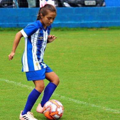 Natália Pereira, do sub-10 do Avaí