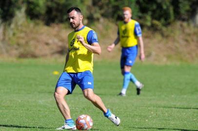  CAXIAS DO SUL, RS, BRASIL 08-02-2019Time do SER Caxias treina antes de enfrentar o VEC pelo Gauchão 2019. (Felipe Nyland/Agência RBS)